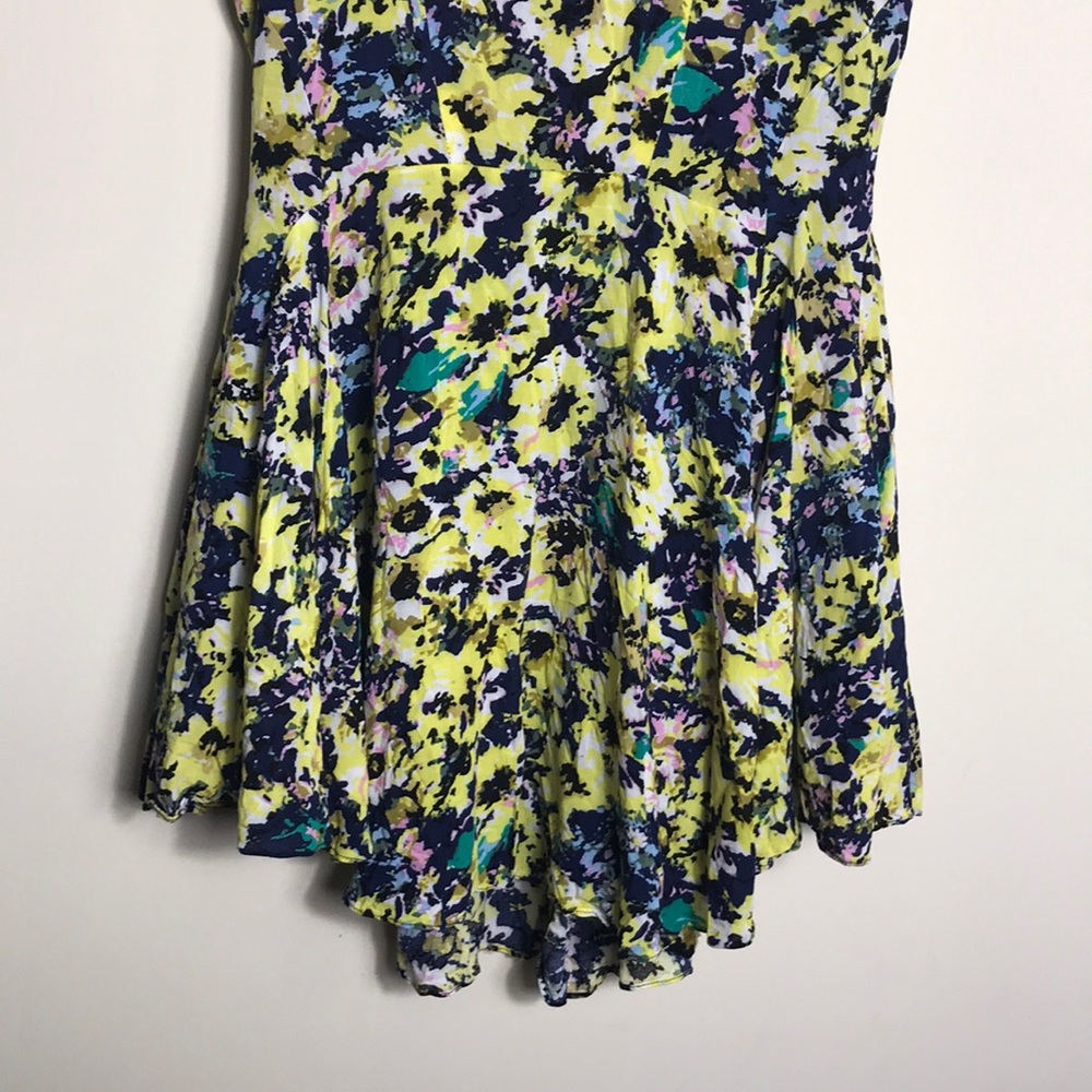 H&M floral dress - Picture 4 of 6